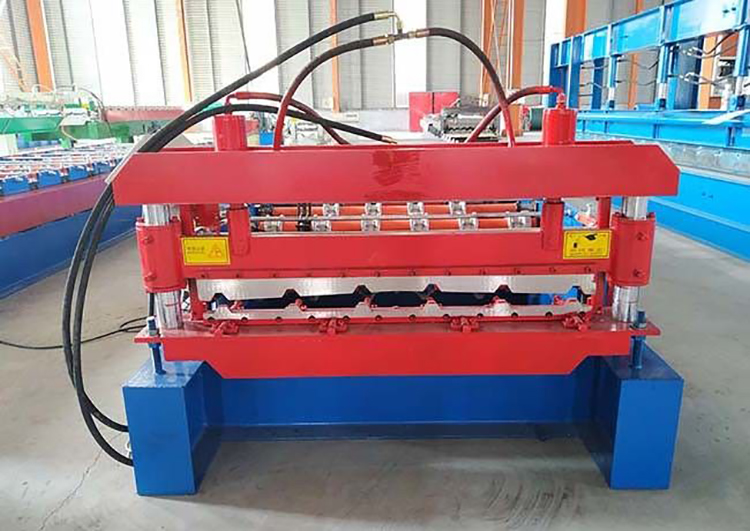 Máquina formadora de rolos de chapa metálica para linha de produção de chapa ondulada de alumínio