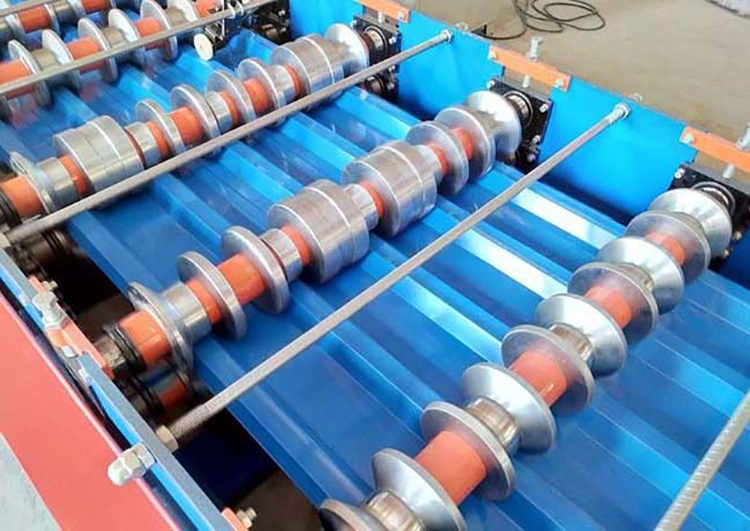 Hydraulic System Roofing Sheet Roll Forming Machine