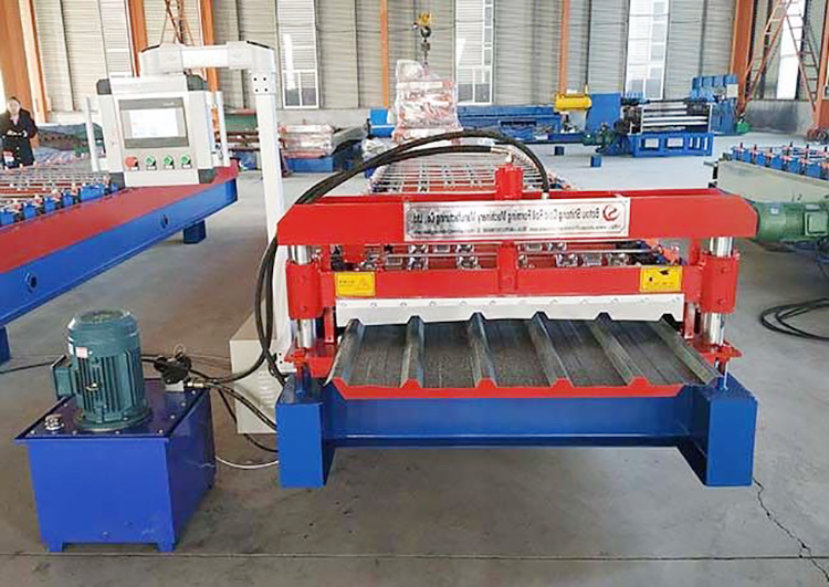 Máquina para fabricar láminas para techos de metal de hierro galvanizado prepintado