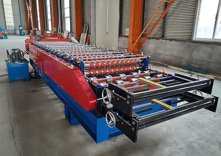 Two Designs of The Steel Roofing Double Layer Roll Forming Machine